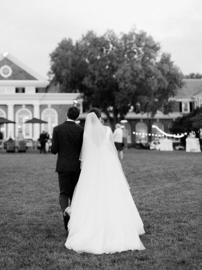 Klaire-Dixius-Photography-Virginia-Wedding-Photographer-Farmington-Country-Club-Charlottesville-Wedding-Thomas-Brennan_0044