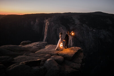 Aimee Flynn Photo desert elopement and adventure wedding photographer