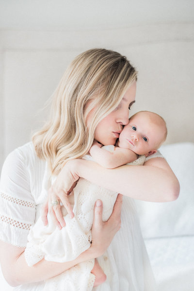 motherhood-by-caitlin-ritchie-petawawa-and-pembroke-photographer-2