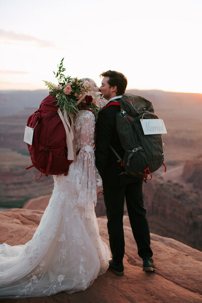 moab-cliffside-elopement-71