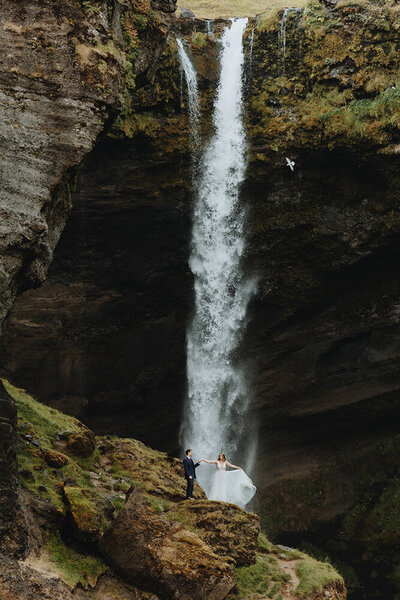 waterfall-elopement-in-Iceland-187