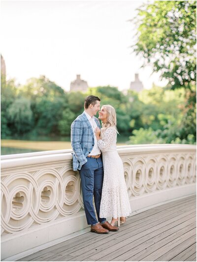 A downtown destination engagement session in Charleston, South Carolina