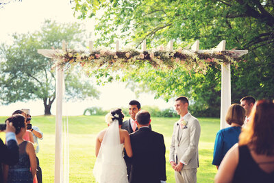 Stone-Manor-Country-Club-wedding-florist-Sweet-Blossoms-wedding-arch-Liz-Hough-Photography