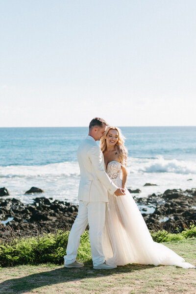 Oahu Hawaii Beach Elopement Wedding Photoshoot