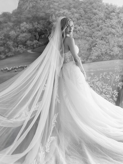 2 - Summer and Paris Wedding - First Look - 100