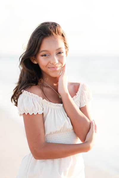teen girl at the beach by Miami lifestyle photographers David and Meivys of MSP Photography