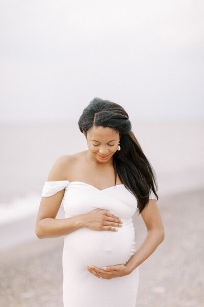 Best Maternity and Newborn Photographer in Cleveland Ohio