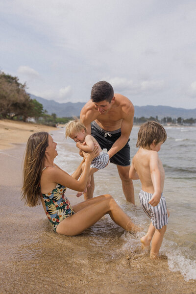 Mary-Lewis-Photography-North Shore-Hawaii-Family Session-2023-43874