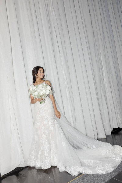 elegant bride portrait | luxury montreal wedding