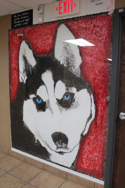 Wolf mascot of Hearn Academy