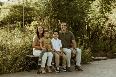 Picture of Jerusha Jantz, husband, and two boys.
