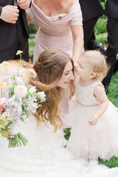 montreal candid wedding photographer | forest and stream club jewish weddings