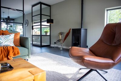 Resultaat interieuradvies woonkamer woning Surhuisterveen door Styling by Annemarie