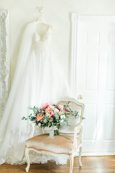 brides dress and bouquet