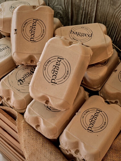 Eierkarton aus dem Shop bagged im Hotel the breeze.
