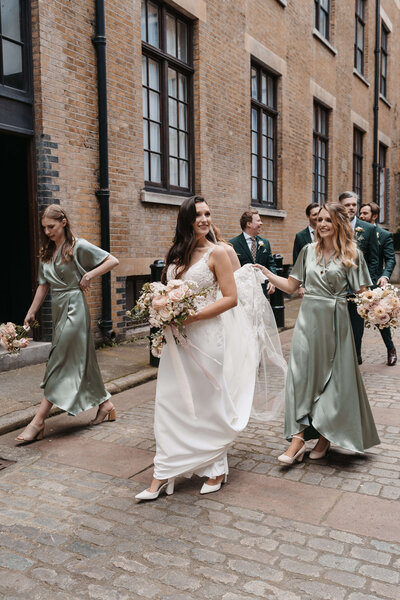 Pesh flowers real wedding inspiration