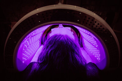 Missys Beauty Nantwich - Treatments - Dermalux LED phototherapy