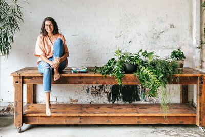 Nadine Nethery is a brand strategist for female founders who want an audience-driven take on their brand