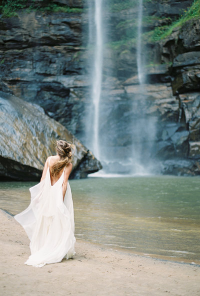 toccoa-falls-anniversary-session-melanie-gabrielle-photography-084