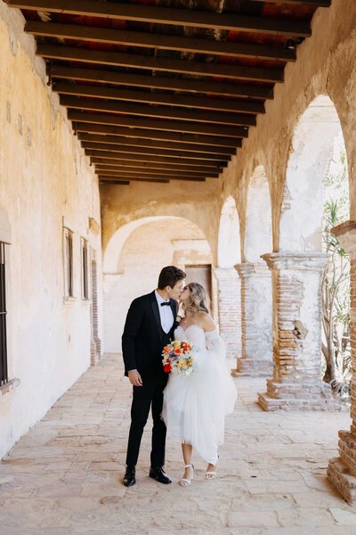 san-diego-mission-at-san-capistrano-wedding-photo-127