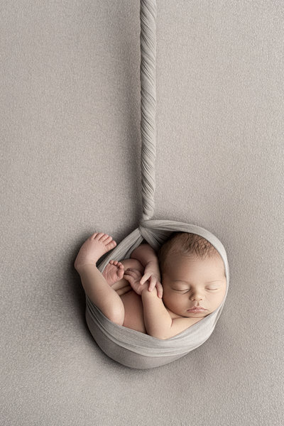 Newborn Professional Pictures in Bend OR