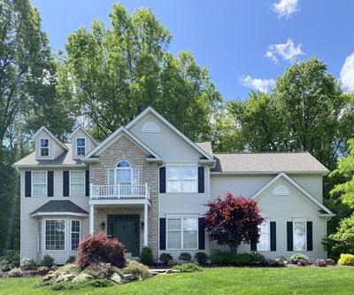 Elevate the curb appeal of your Wadsworth residence with our top-notch house painting services. Our skilled team specializes in rejuvenating both the interior and exterior of homes, utilizing premium paints and meticulous techniques for flawless results. From refreshing your indoor spaces to enhancing the exterior charm of your property, our comprehensive solutions are tailored to meet your exact specifications. Count on us to bring your aesthetic vision to life with unparalleled attention to detail and commitment. Contact us today to schedule your Wadsworth house painting project, and let us transform your home with the finest Sherwin Williams Emerald Rain Refresh product, including painting exterior surfaces, painting trims, spraying fascia, and brushing paint soffits.