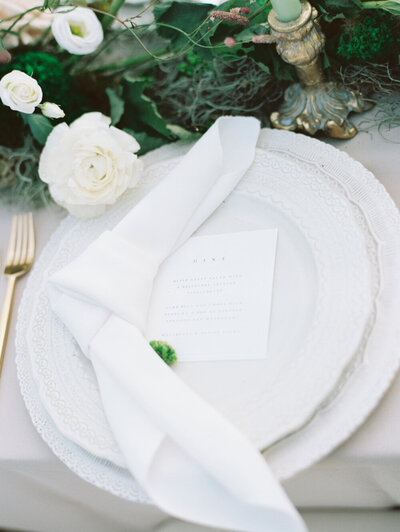 luxury wedding table settings