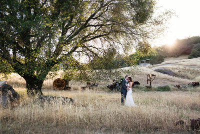 River Highlands Ranch Elegant ranch wedding photos