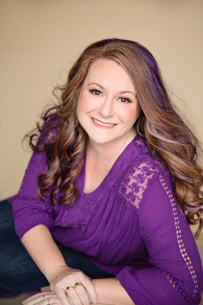 Amanda-Howse-purple-shirt-profile-photo