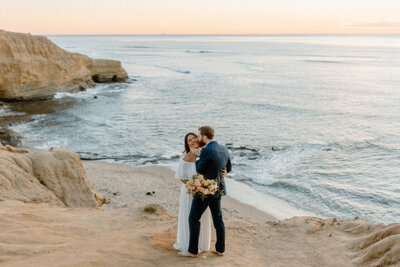 san-diego-california-elopement-photographer-sunset-cliffs-elopement-57