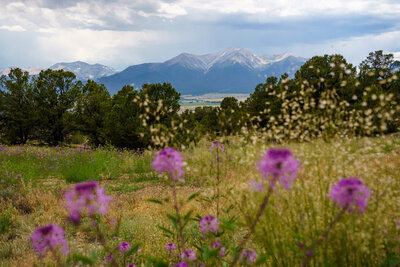 Laid-back Wedding Photography in Breckenridge Elopement at a private lake with Mountain views
