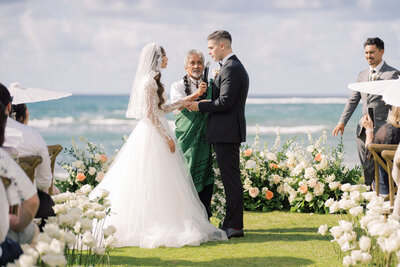 Loulu Palm Wedding Photographer Oahu Hawaii Lisa Emanuele-518
