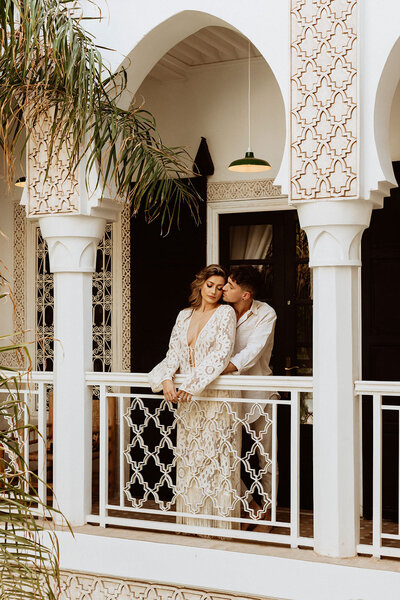 Couple prepare for elopement together