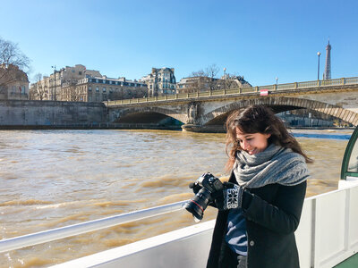 Kelli-Hayden-Paris-France-Seine-River