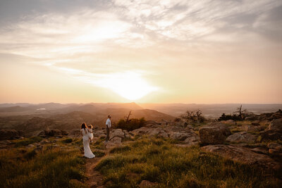 texas adventure elopements, where to elope in texas, texas elopement packages, palo duro canyon wedding, beautiful places to get married in texas, big bend wedding, enchanted rock wedding, treehouse wedding, garner state wedding, texas wedding photographers, best elopement photographers, brit nicole photography, destination wedding , how to elope in texas