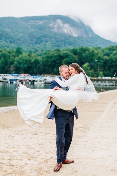 wedding photography at lake lure in nc