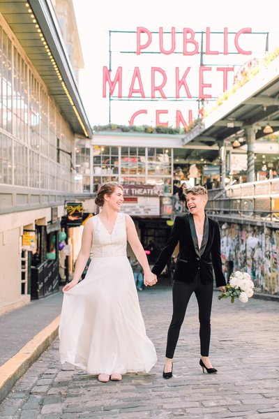 Seattle Wedding at Pike Place Market