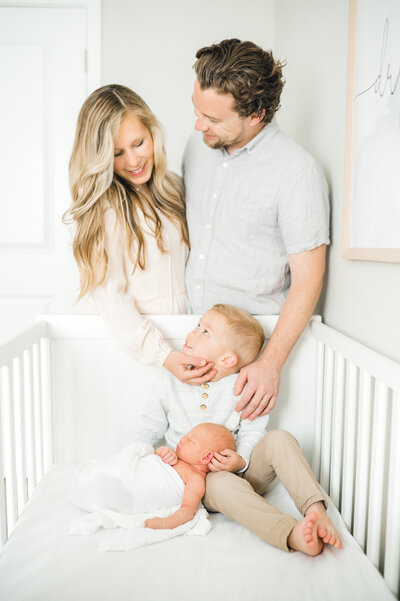 Chelsea Frandsen Photography serves families with new babies as a lifestyle newborn photographer. She is based in Fullerton and can photograph your baby in home for a personal lifestyle session.