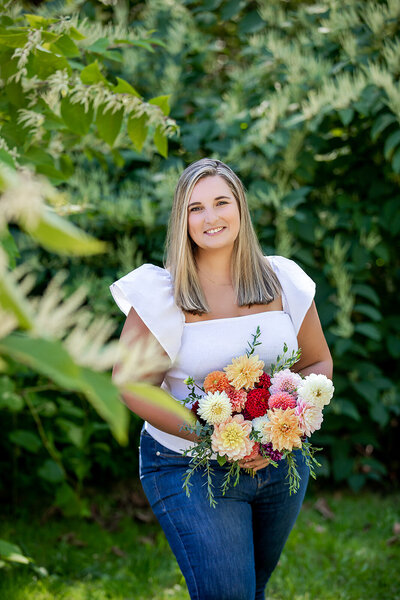 Vermont Florist, Emily of Tipsy Tulip Designs