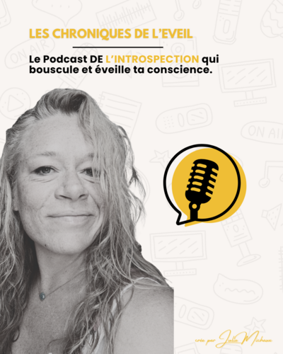 Cercle privé dans un espace what's app fermé, dans lequel Julie Michaux partage son cheminement, ses prises de consciences en direct ou des clés pour vivre votre introspection de façon plus légère et simple au quotidien.
