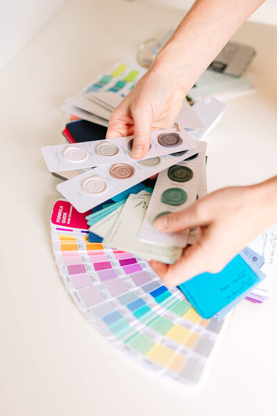 wax-seals-for-wedding-invitations