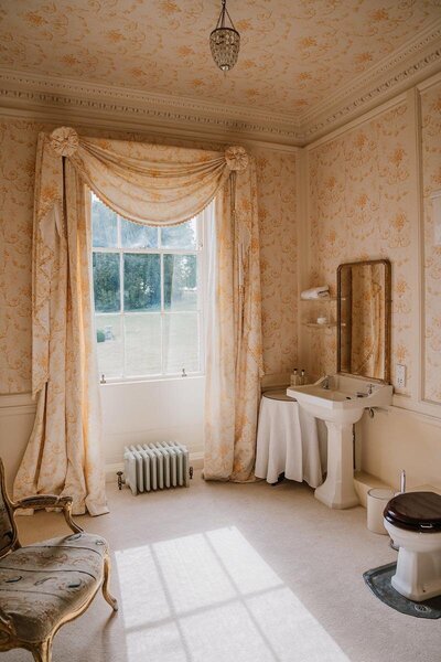 Interior bath at came house manor