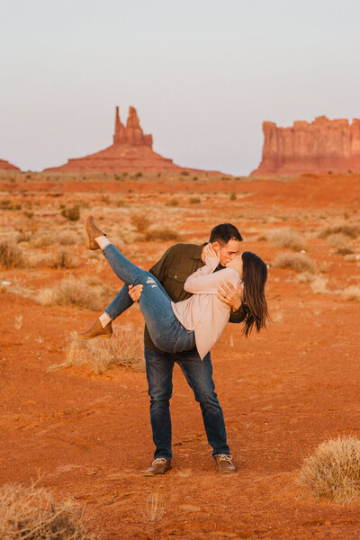 Monument Valley Engagement Photos