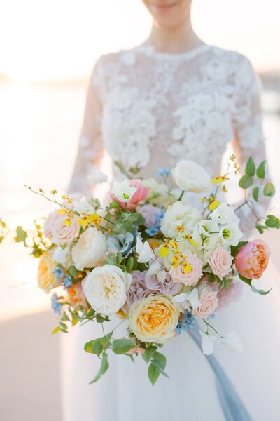 fresh-and-colorful-bridal-bouquet