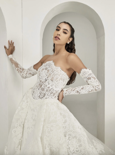 Savin London wedding dresses in Denver. Exclusive in the Rocky Mountain region. Colorado wedding dress shopping. Couture wedding dresses at Mimi's Couture Bridal at Little White Dress. 