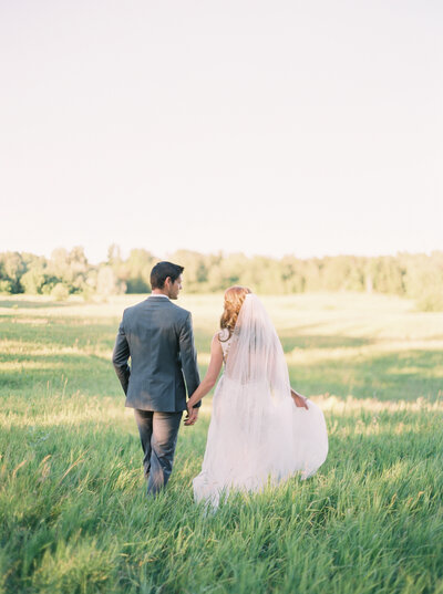 Scotsdale Farm Wedding session in Georgetown, Ontario