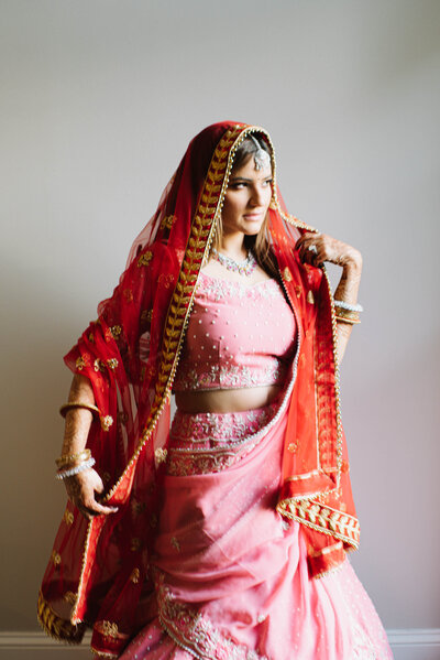 editorial indian egyptian bride with veil l hewitt photography-3