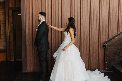 Arizona wedding photographer and videographer capture the bride and grooms first look