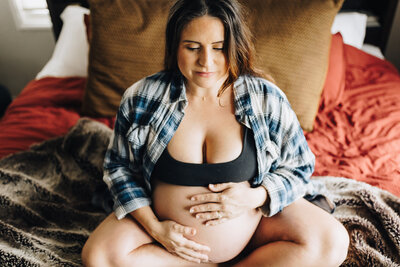 In-Home Bay Area Maternity mom breathing in Emily Woodall Photography
