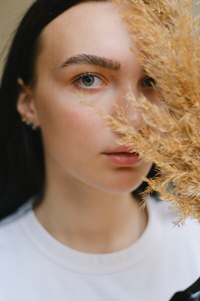 pexels-anna-shvets-5614210